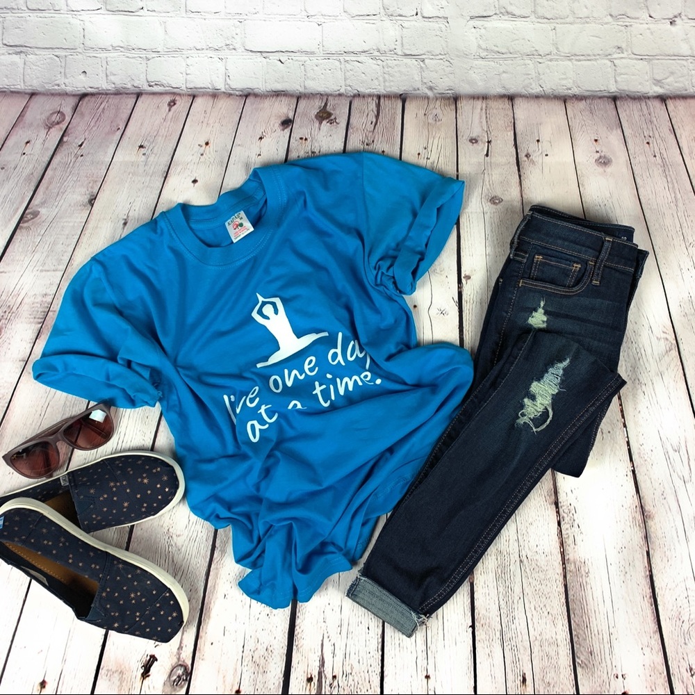 Basic Tee Patrol blue color